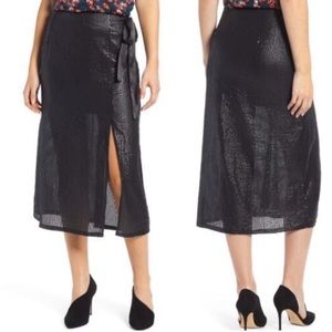 Something Navy Faux Wrap Sequin Midi Skirt in Black size Large